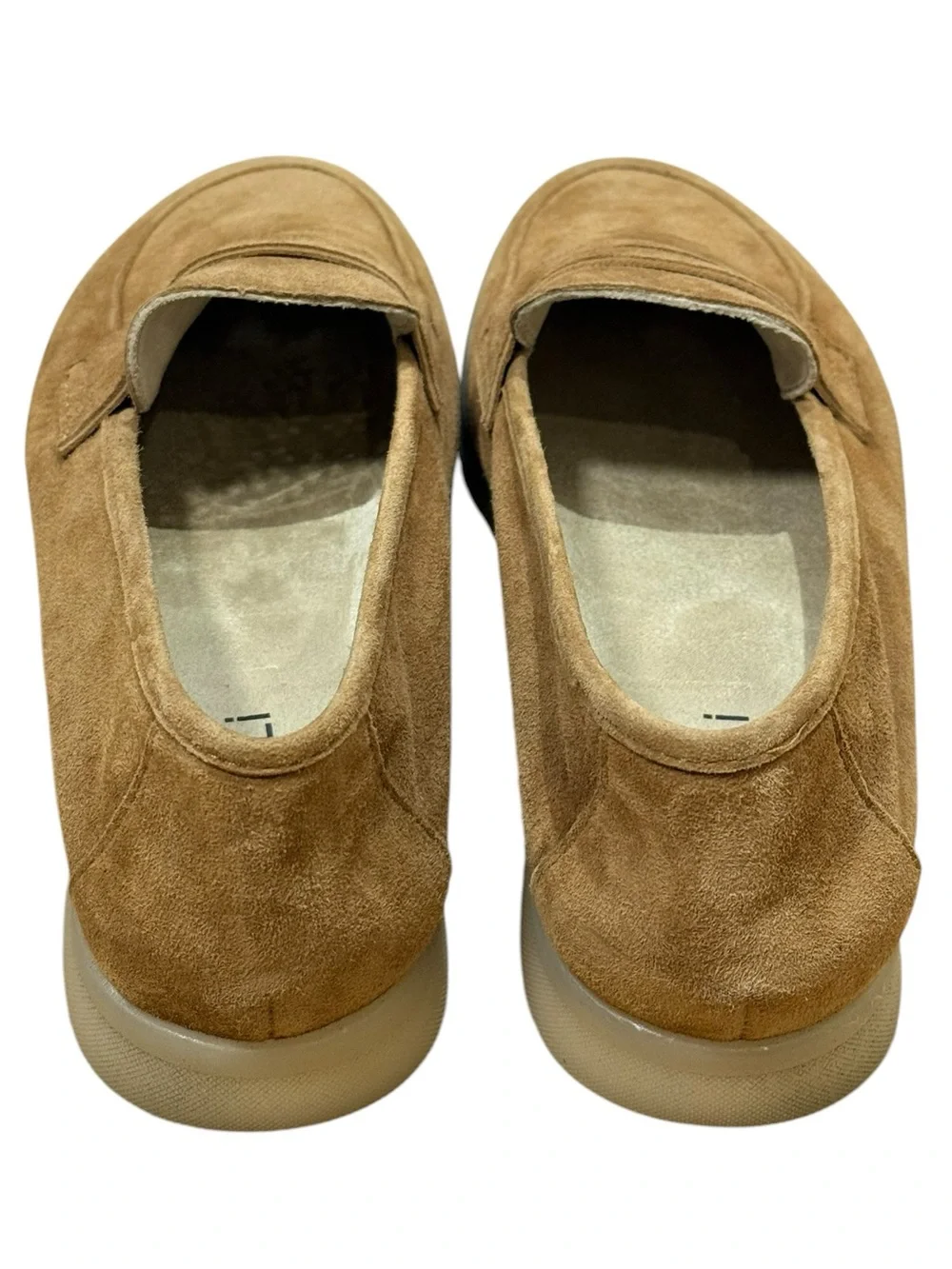 Vaneli versatile suede